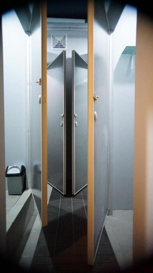 Lala Hostel Банда-Ачех Экстерьер фото